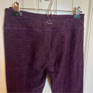 Beyond Yoga Plum Marled Legging